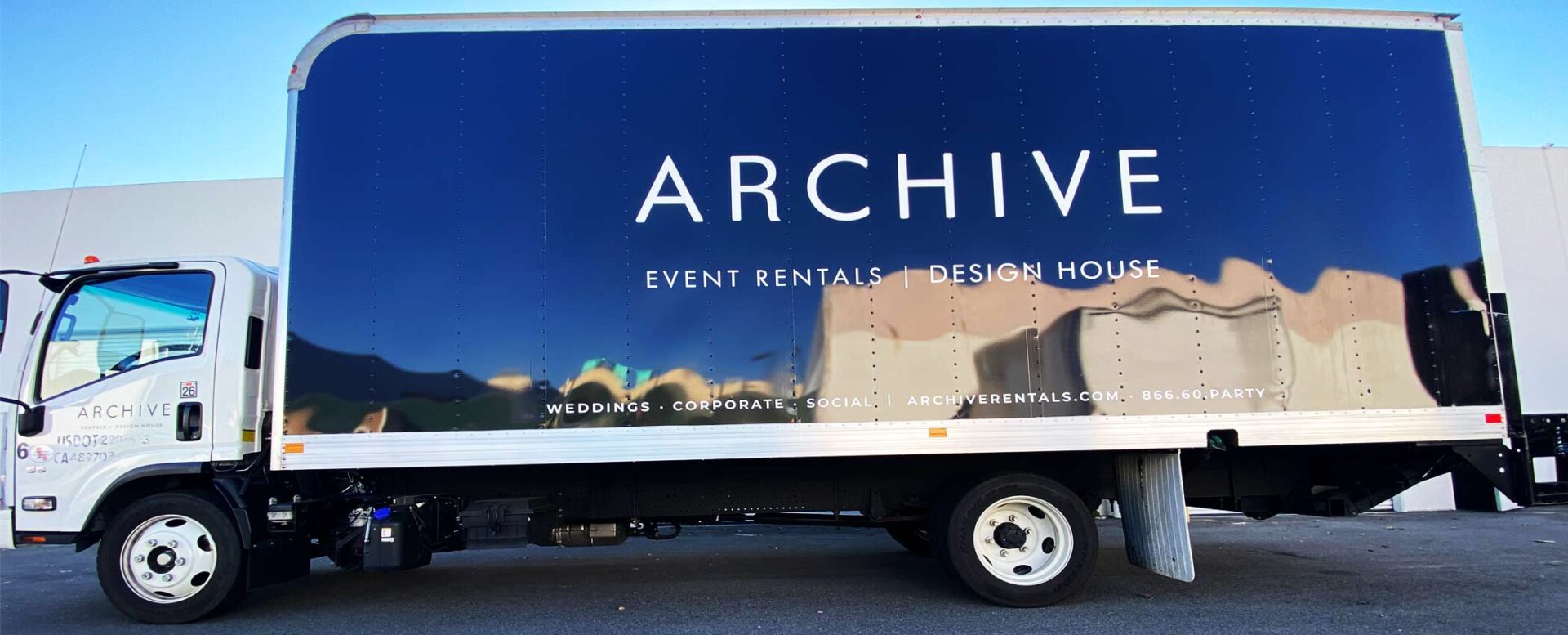 Box truck full wrap
