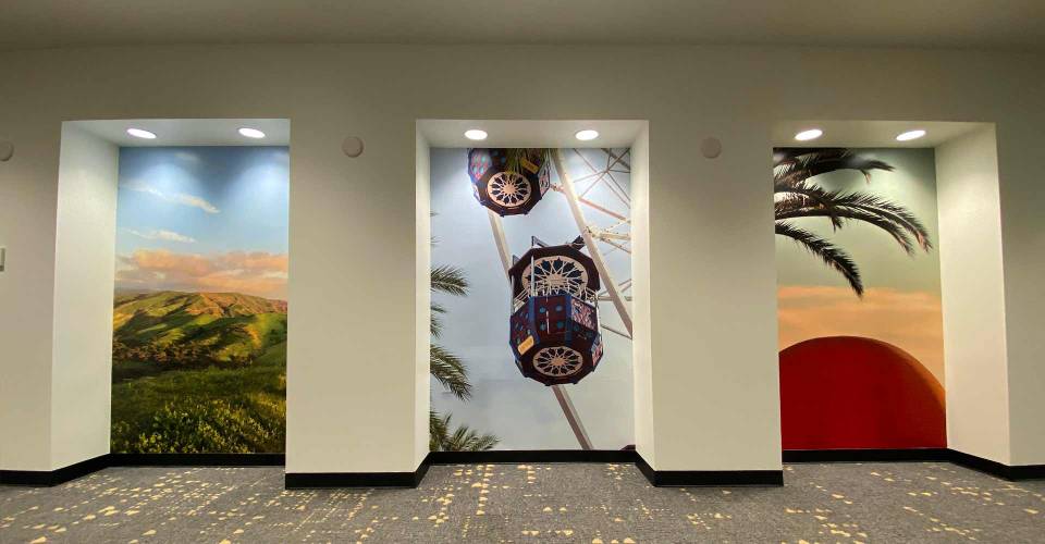 Recessed wall graphics with lighting