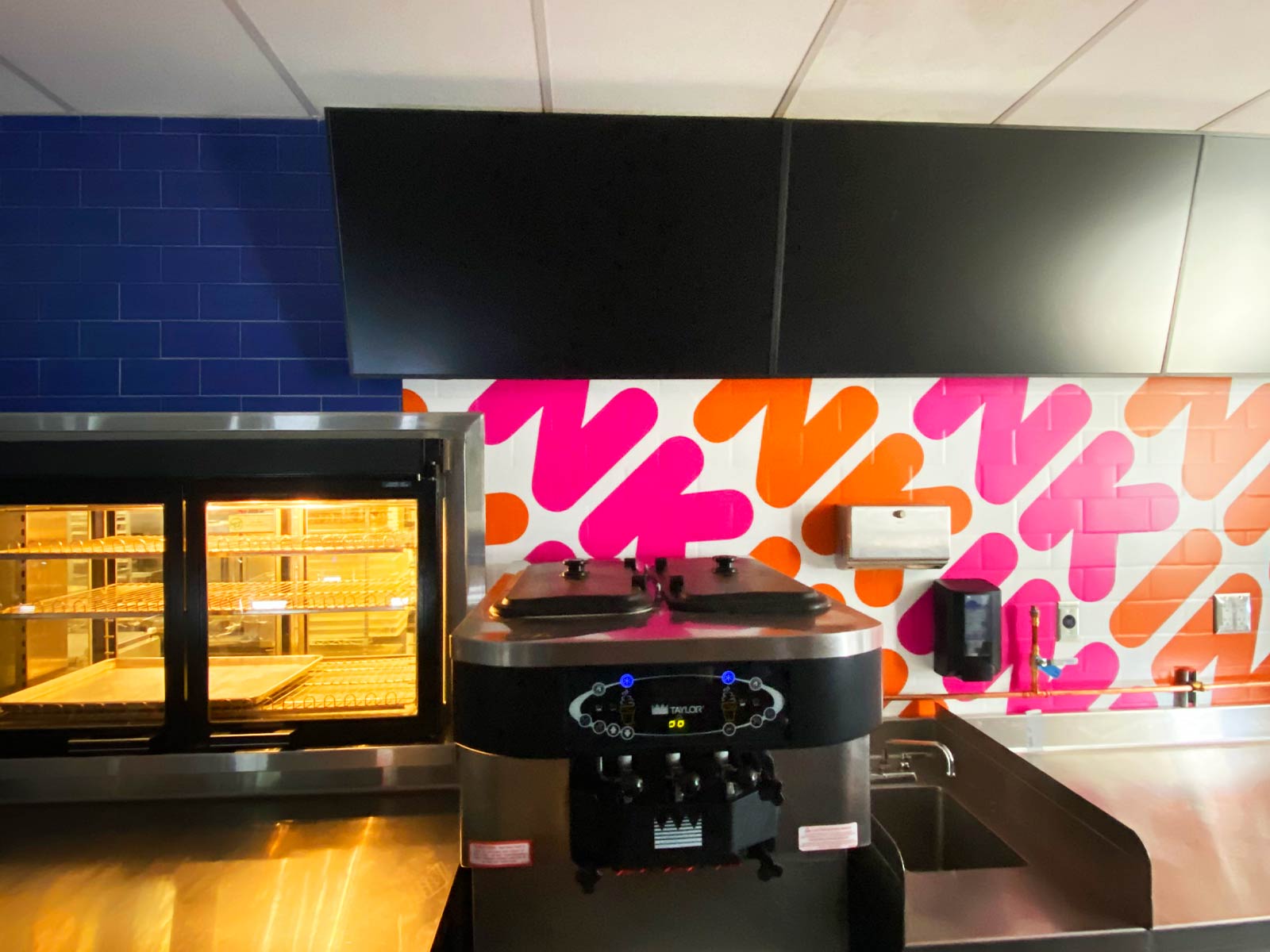 Custom Wall Graphics for Alliance Marketing and Dunkin Donuts 3 large format digital printing