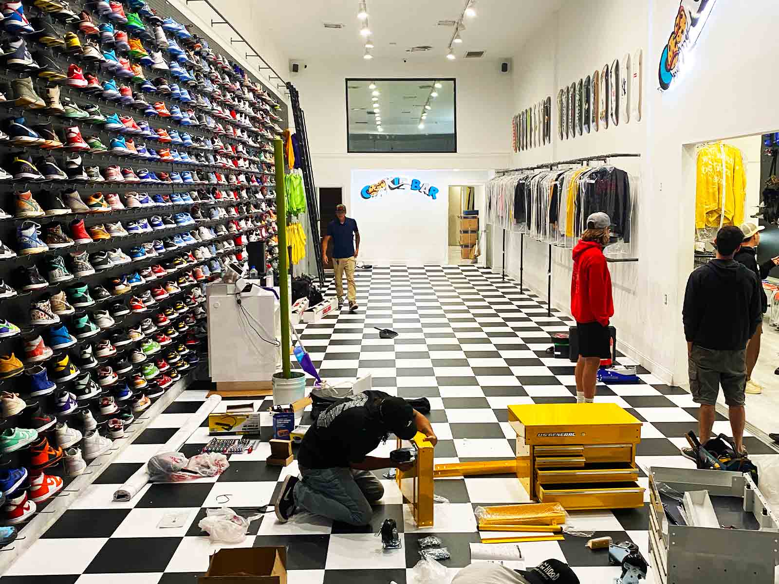 professional vinyl installers